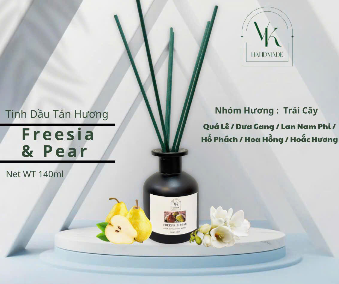 FREESIA & PEAR –reed diffuser 140ml THANH KHIẾT, NGỌT MỊN, TINH TẾ ĐẾN TỪNG GIỌT HƯƠNG